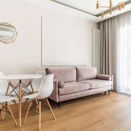 ורשה Apartament Mennica Residence - Golden Apartments - Comfortable And Stylish מראה חיצוני תמונה