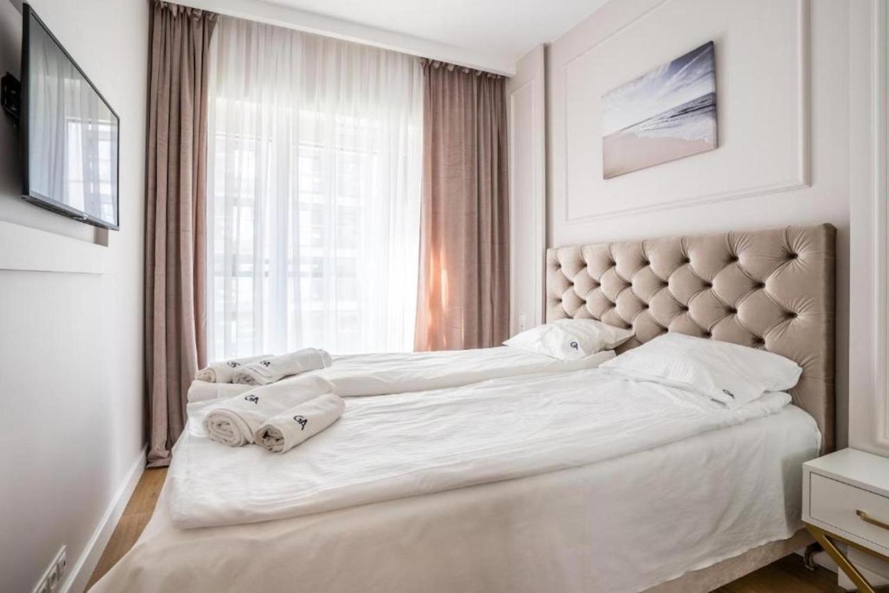 ורשה Apartament Mennica Residence - Golden Apartments - Comfortable And Stylish מראה חיצוני תמונה