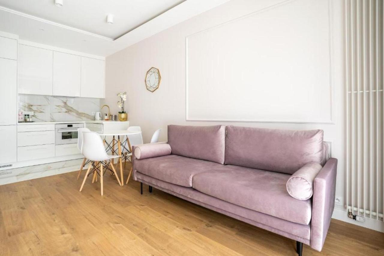 ורשה Apartament Mennica Residence - Golden Apartments - Comfortable And Stylish מראה חיצוני תמונה